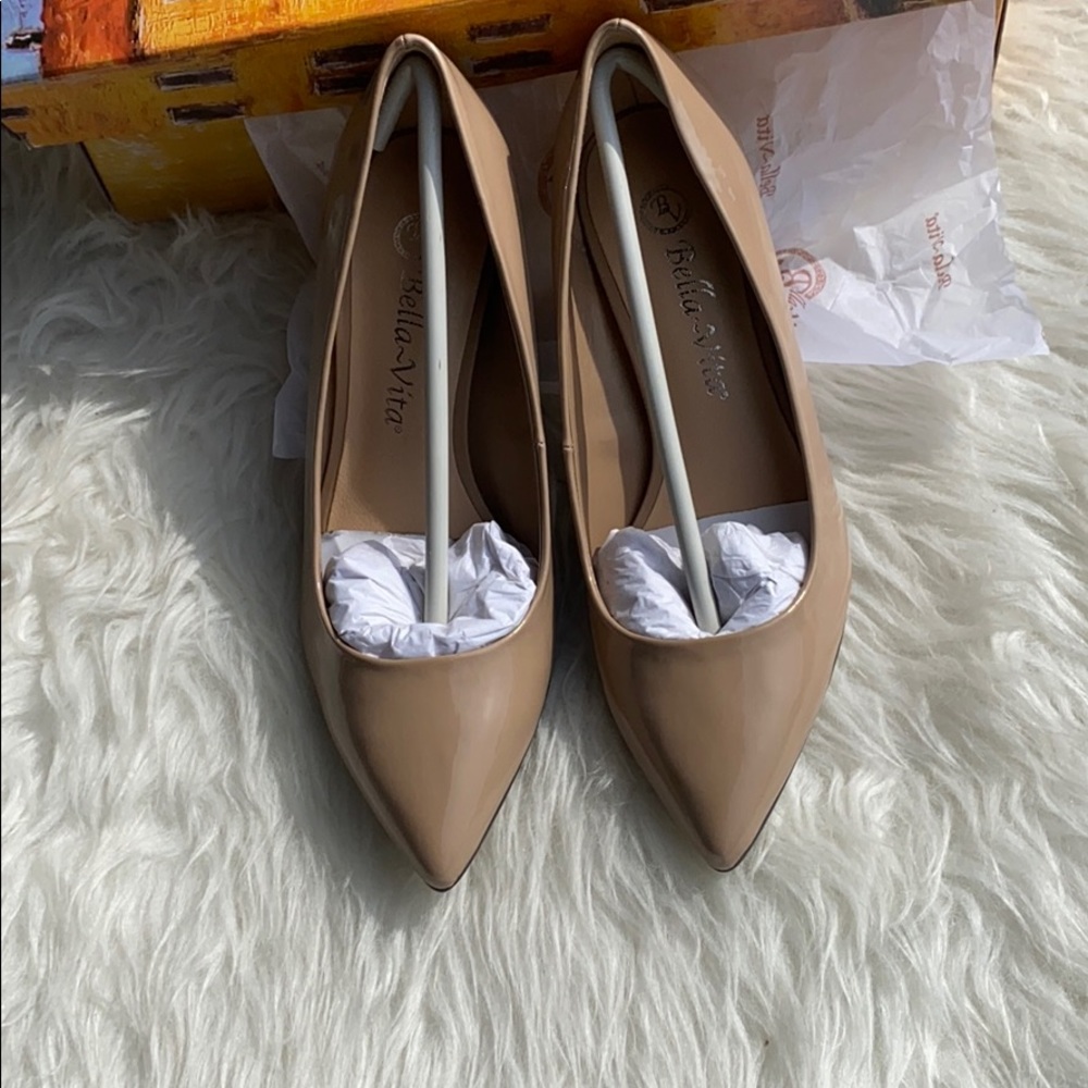 Bella Vita
Define II Pumps - Picture 5 of 7